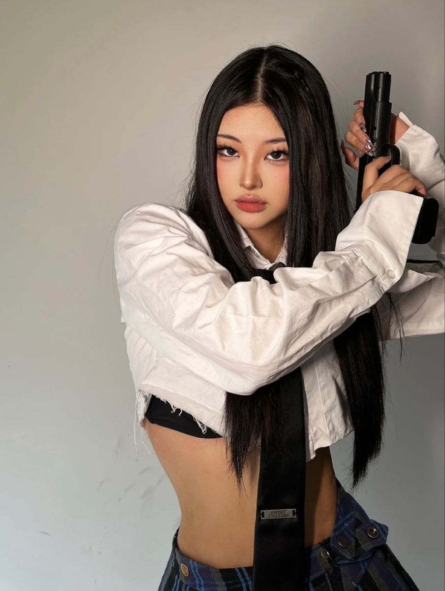 A cozy shot with Sassy girls — straight from Reykjavik