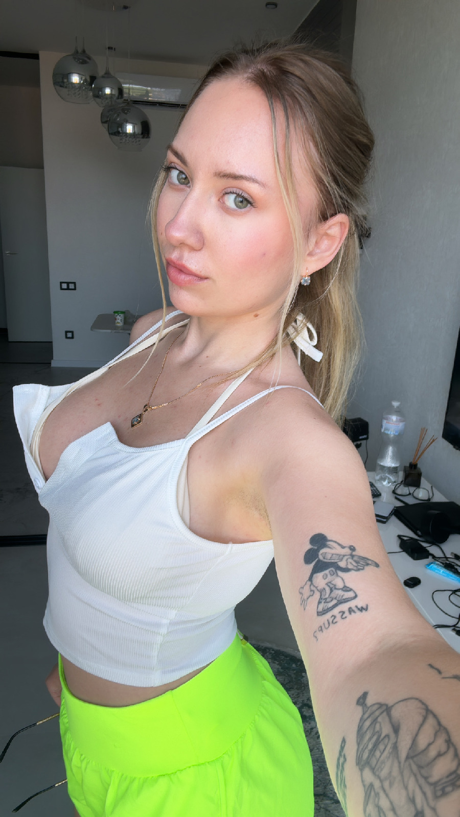 KateV in her underwear in Reykjavik